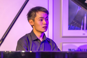 Joseph Chang am Piano
