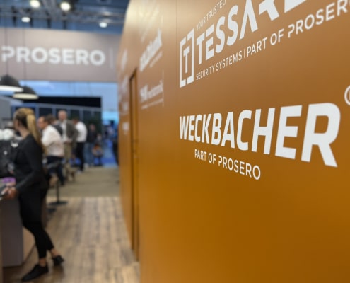WECKBACHER-Logo am gemeinsamen Prosero-Stand auf der Security Essen 2026.